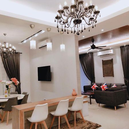 Sea Lion Kuala Selangor Semi-Detached Homestay Kültér fotó